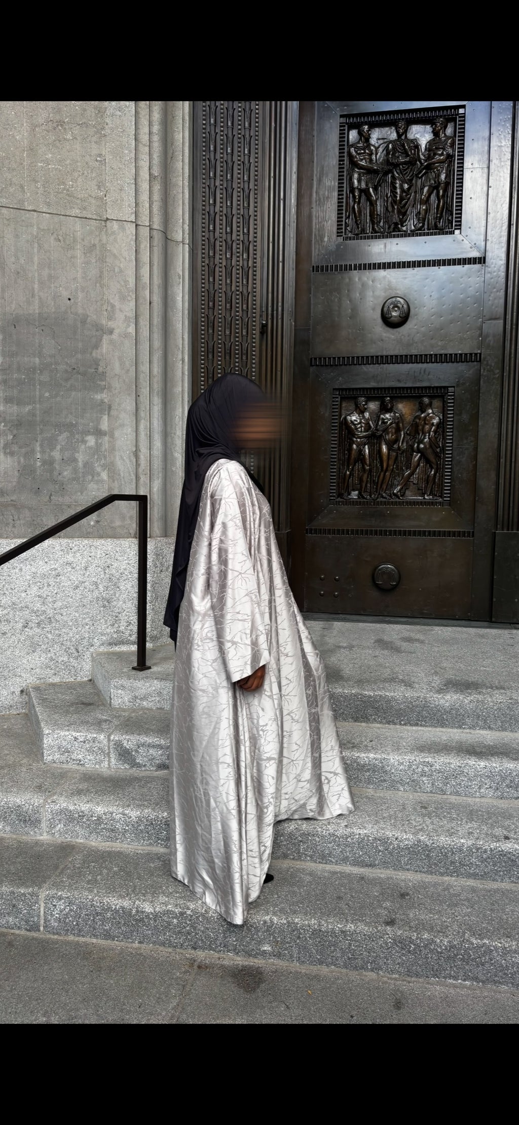 Perla abaya