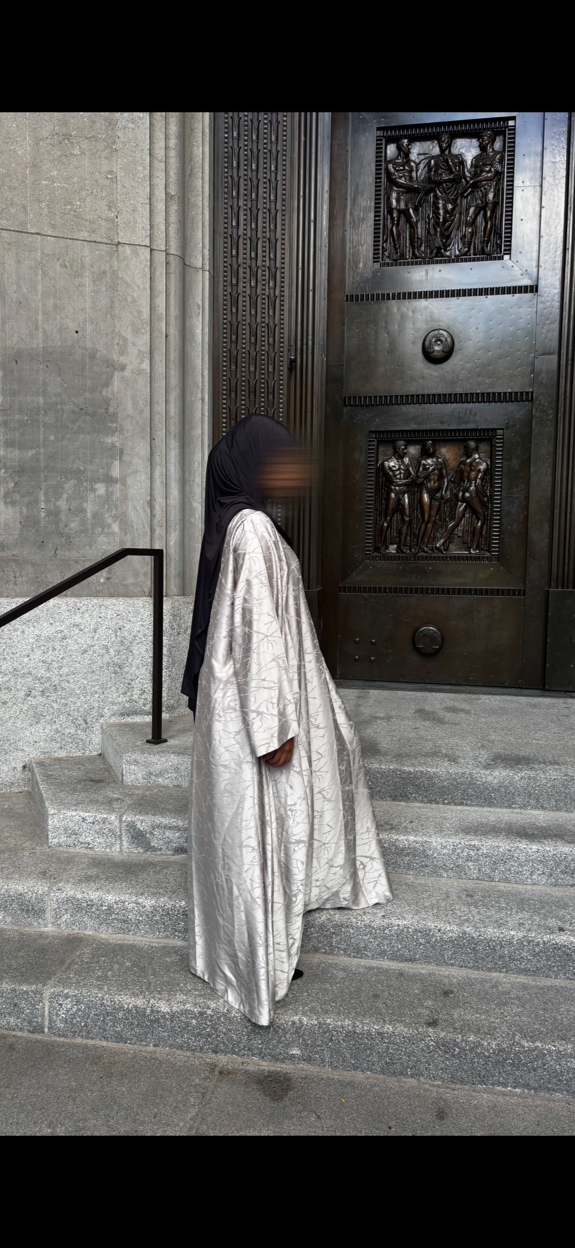 Perla abaya